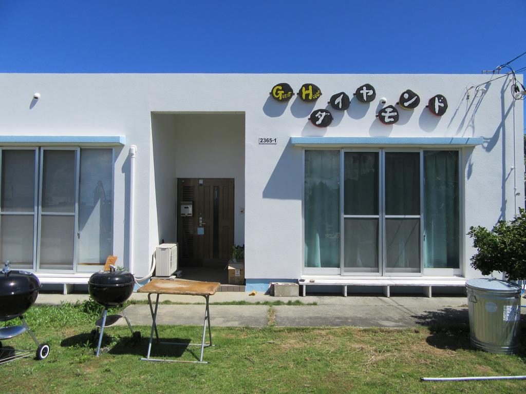Guest House Diamond Yomitan Buitenkant foto