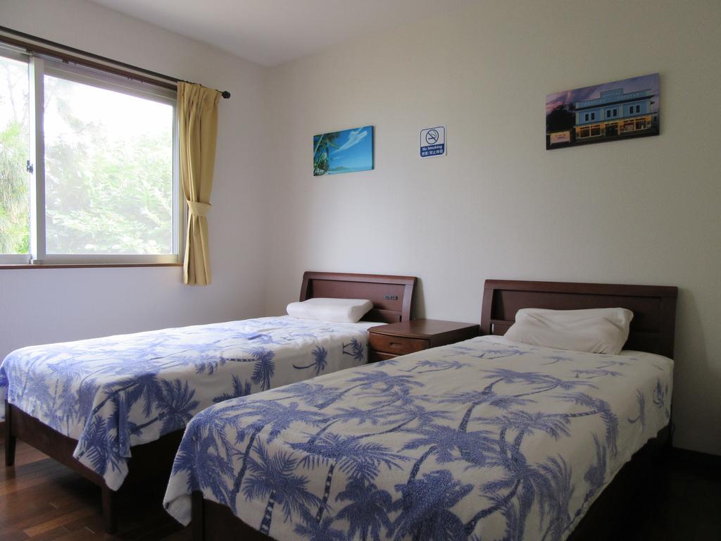 Guest House Diamond Yomitan Buitenkant foto